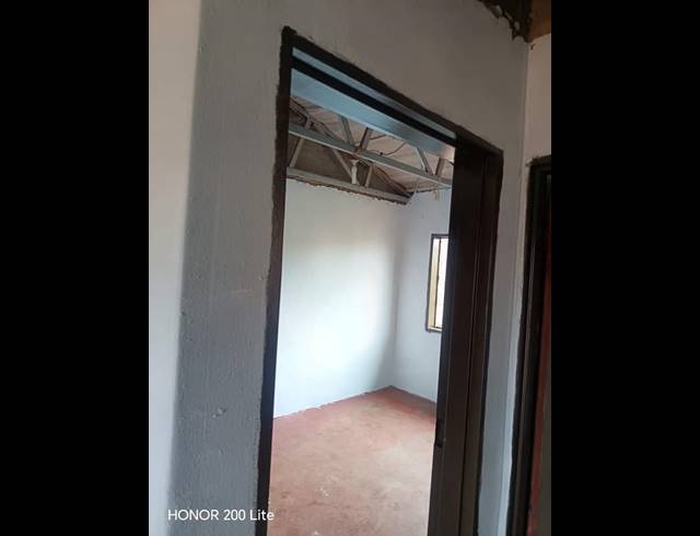 2 BEDROOM HOUSE FOR SALE IN LEHAE